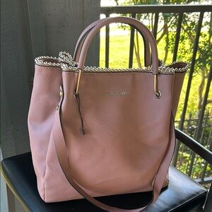 ALEXIS BENDEL Pink Tote Bag with Structured Silhouette